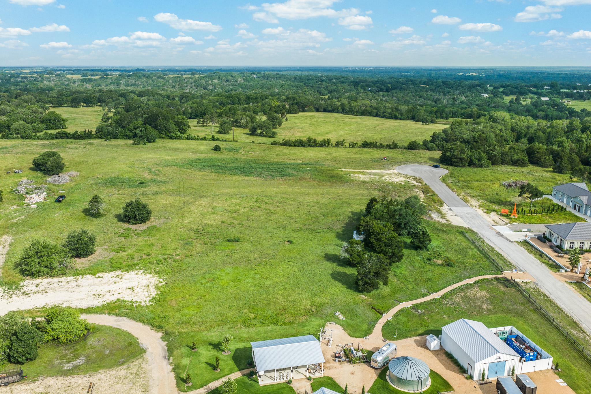 109 Compound LN — photo 4