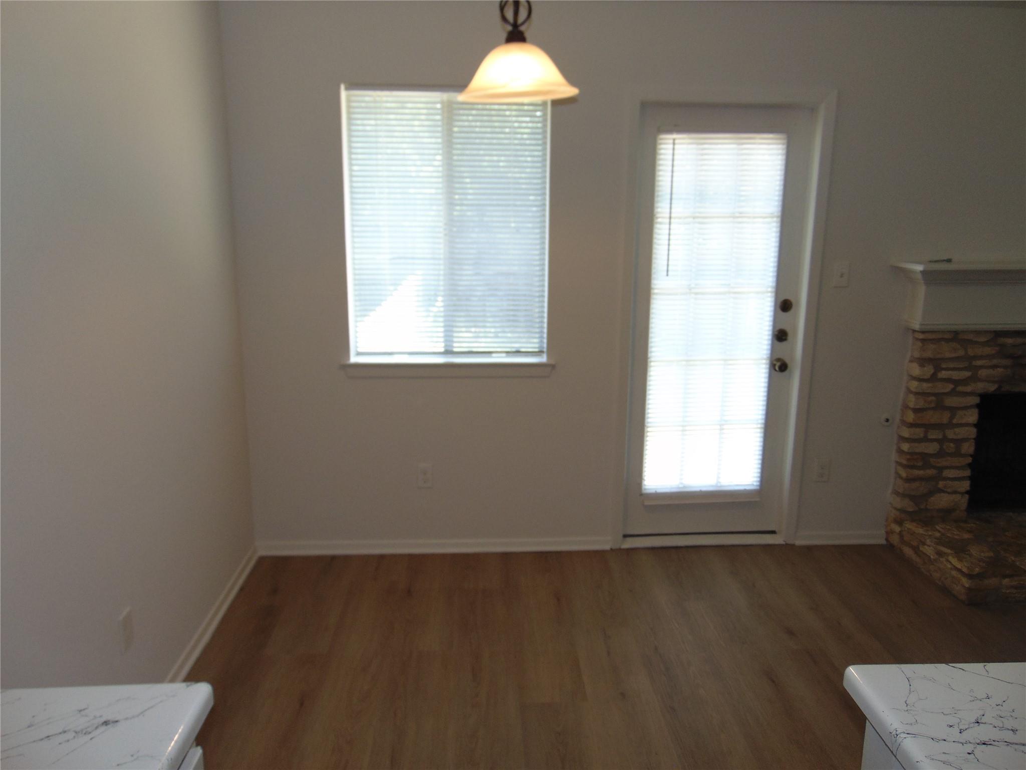508 Burlwood — photo 5