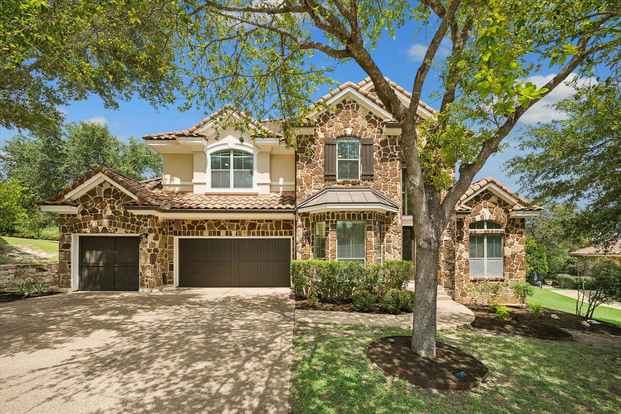 11600 Hunters Green TRL — photo 3
