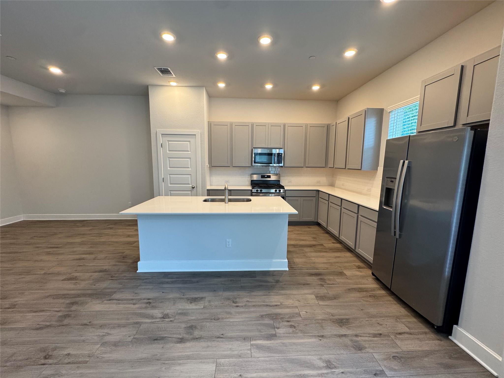 3000 Chisholm Trail RD #20 — photo 3