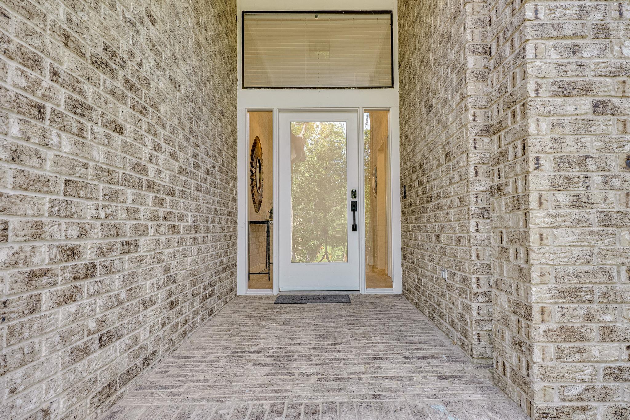 3914 Latimer DR — photo 3