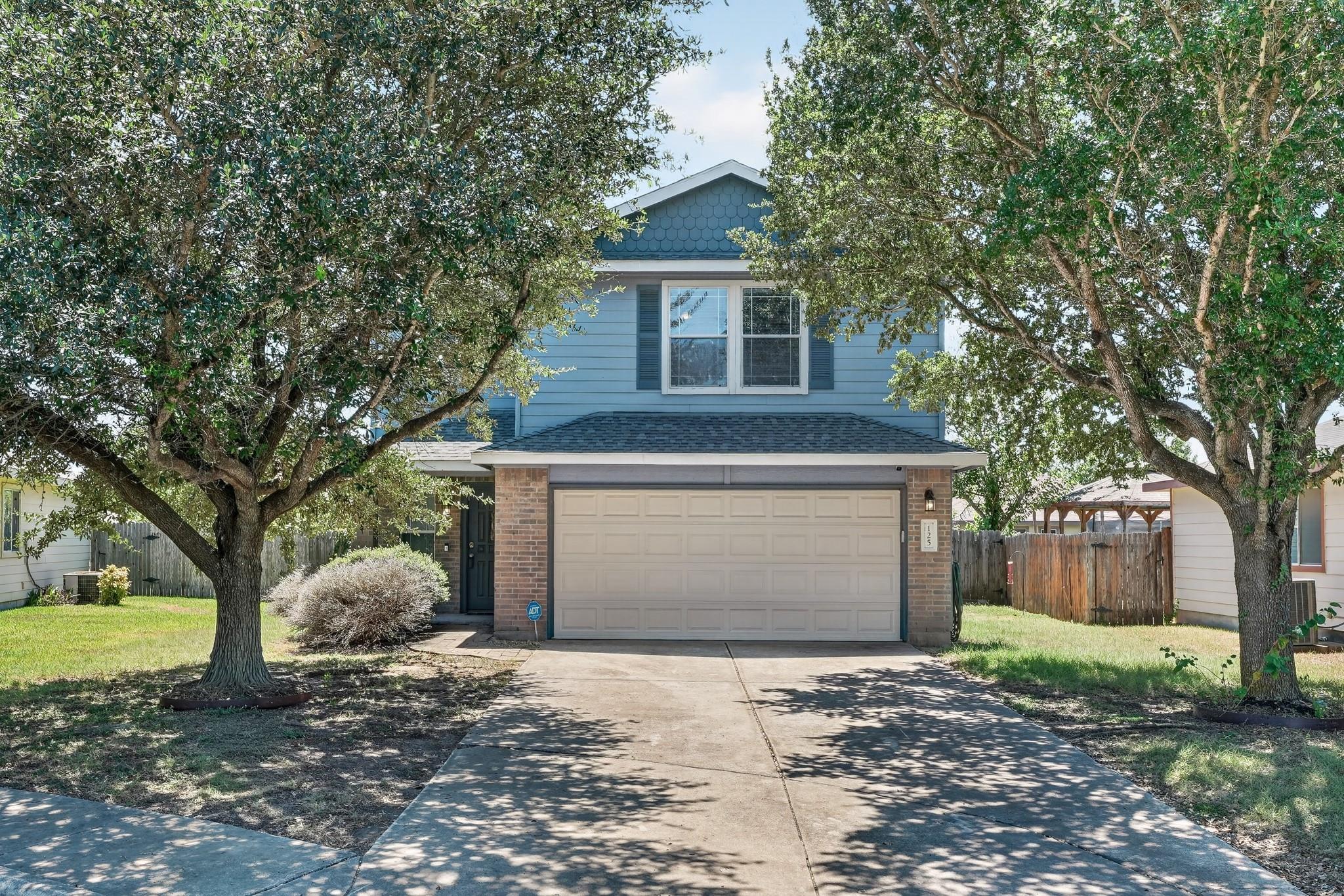 125 Jade Lake CV
