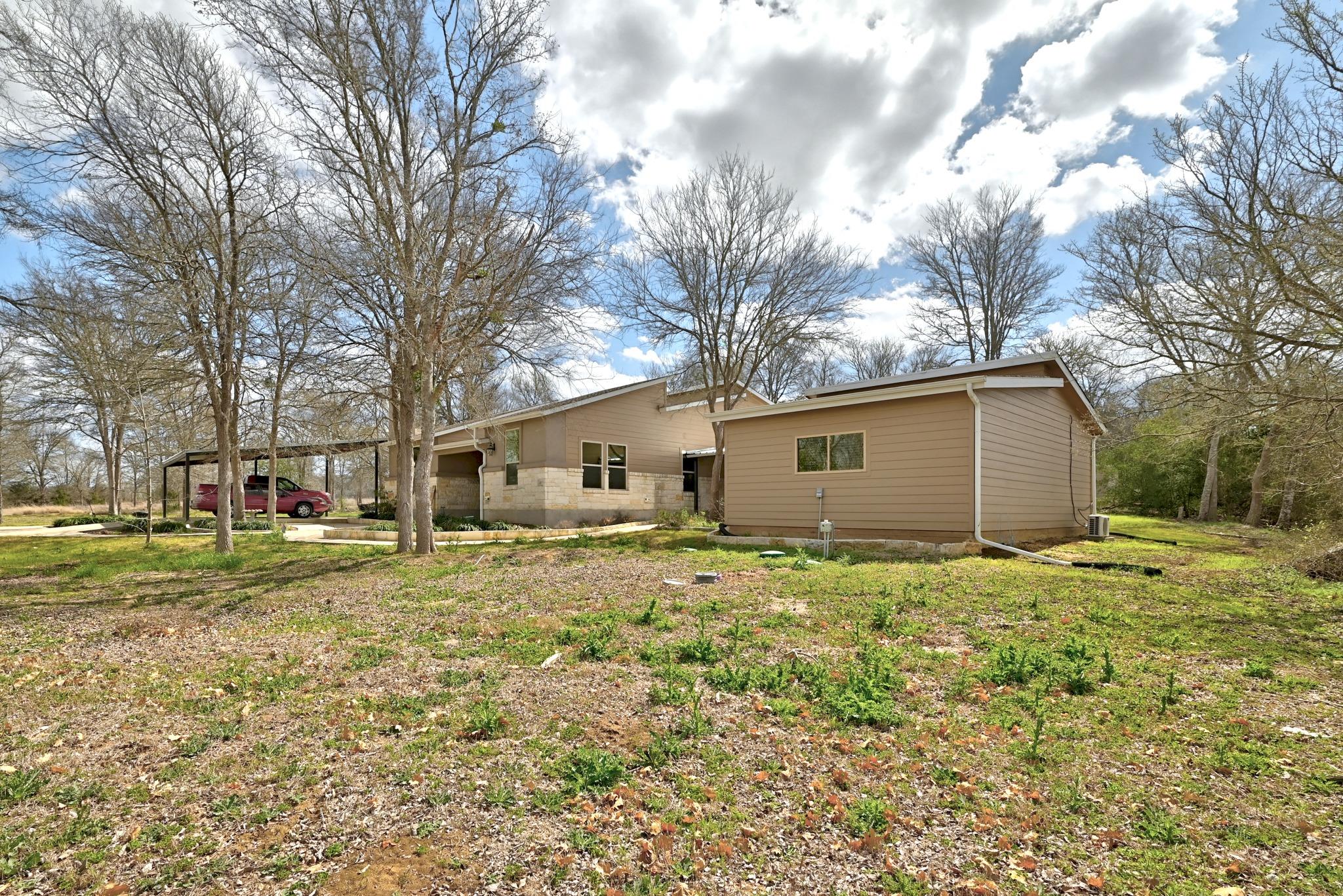 2247 Old Highway 20 — photo 4