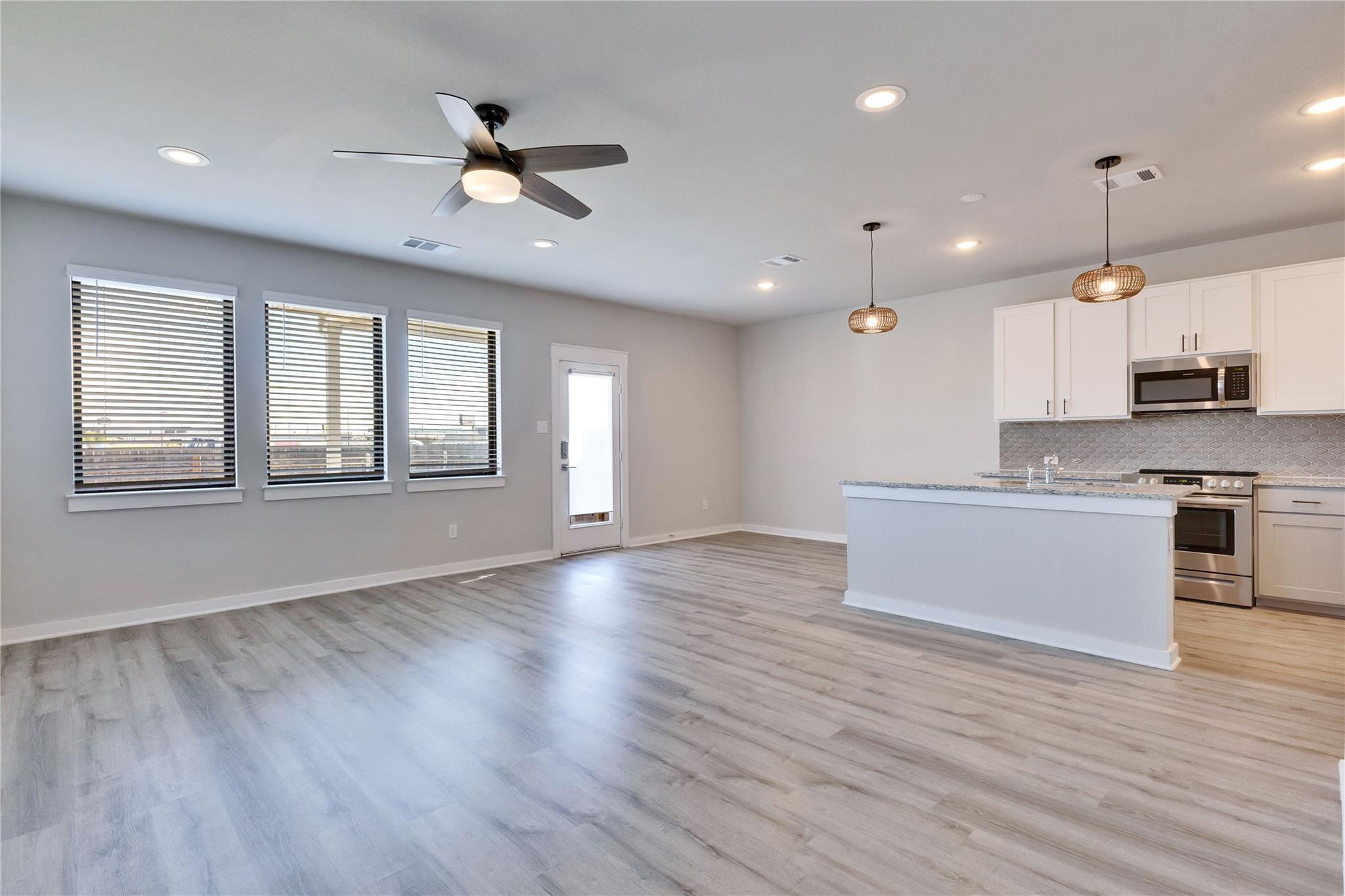 253 Fieldwood DR #C — photo 3