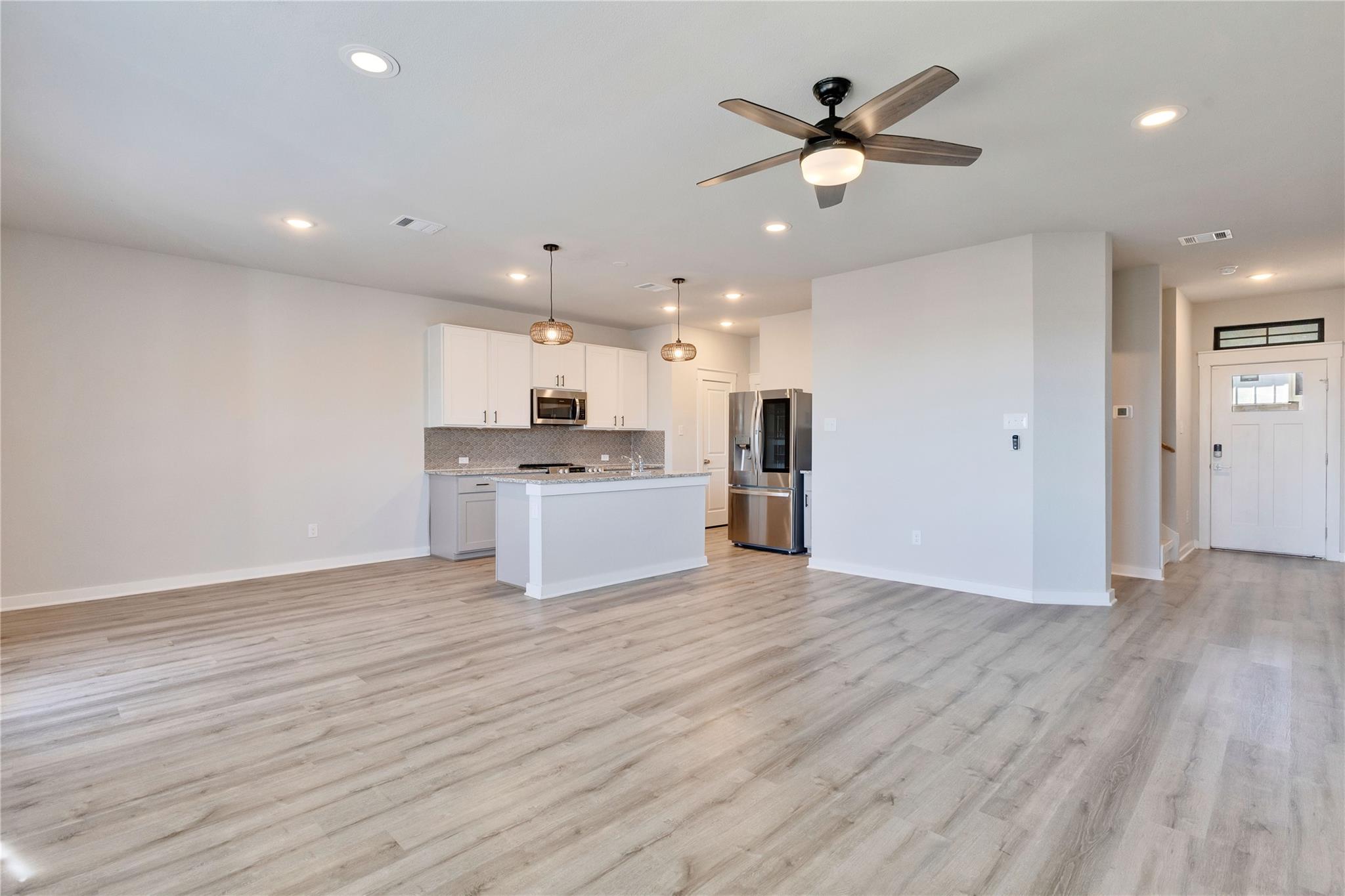 253 Fieldwood DR #C — photo 4