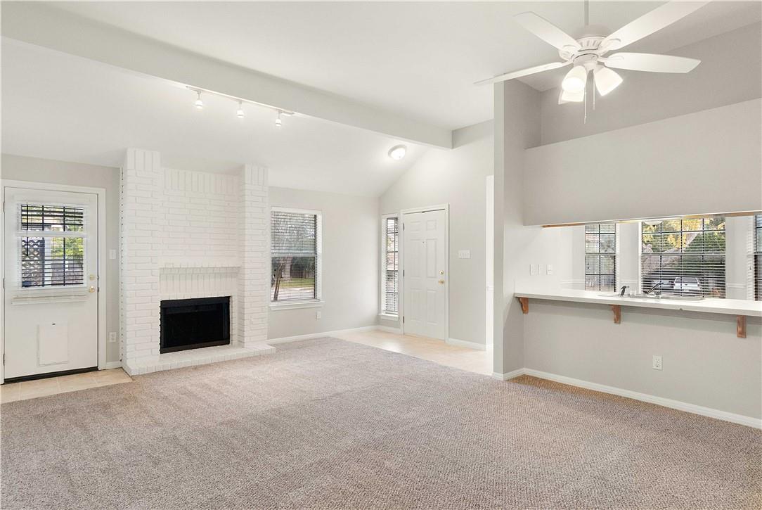 907 Clearwater TRL — photo 3