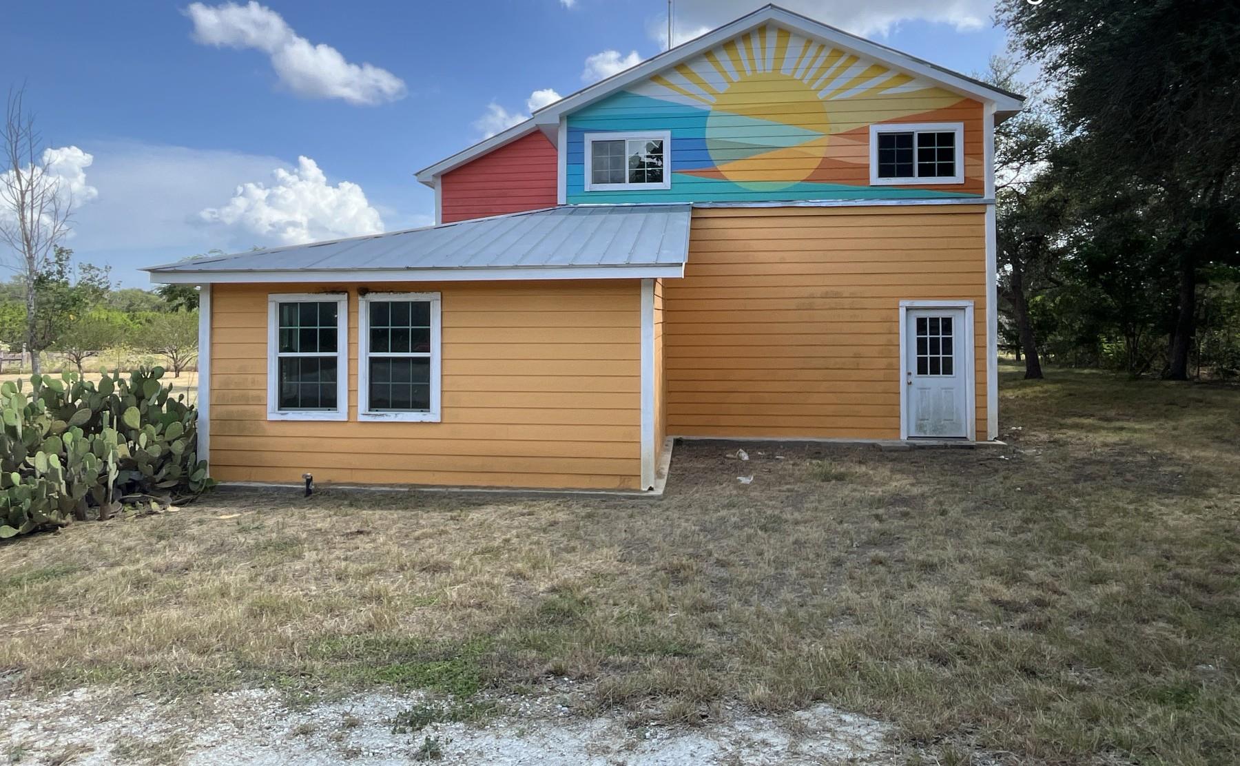 524 Rangeland RD — photo 3