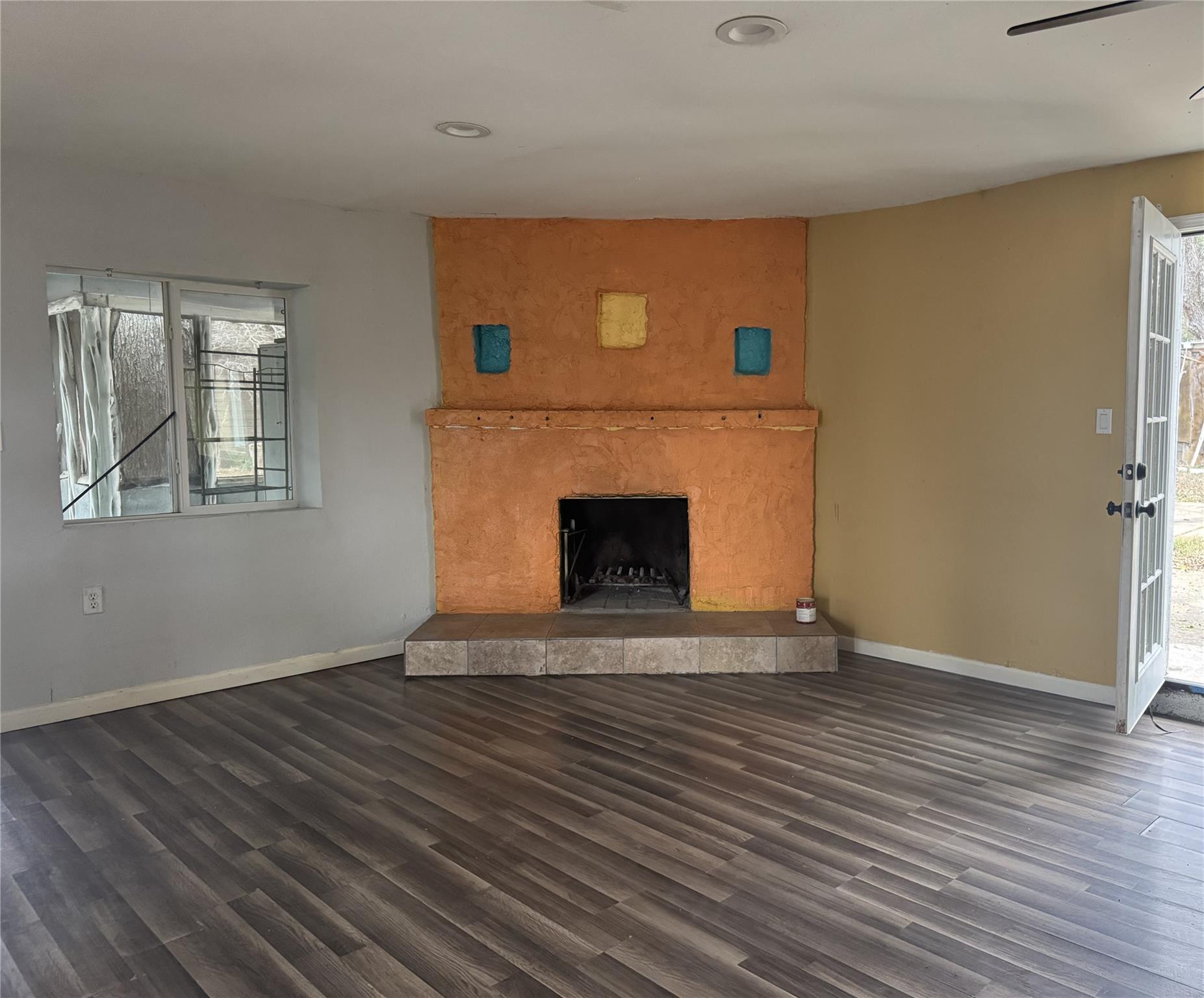 6304 Hudson Bend RD — photo 5