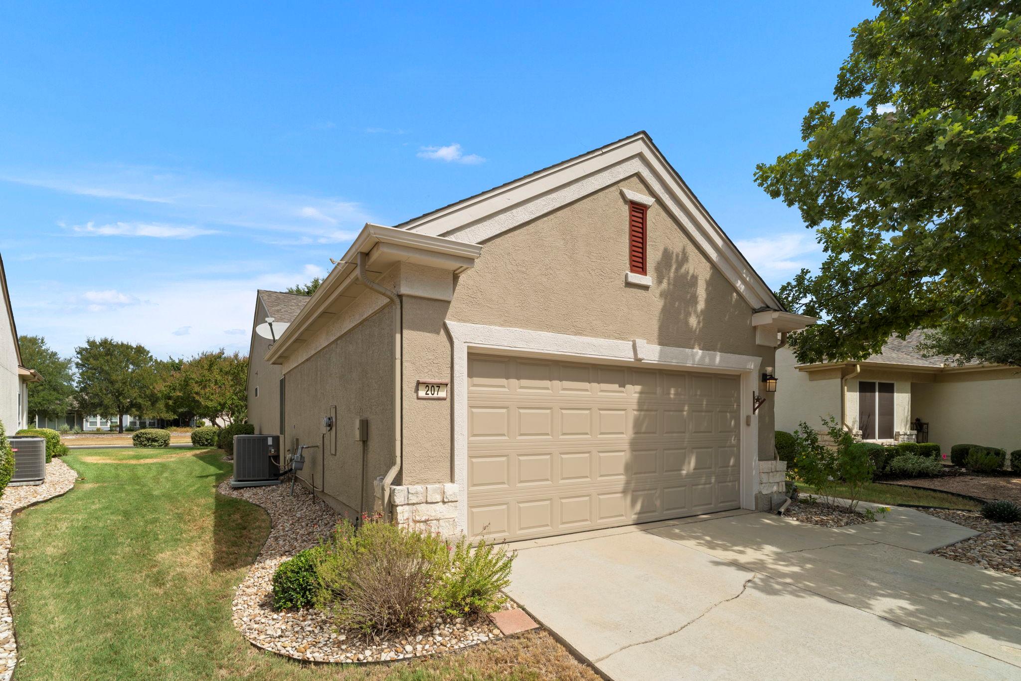 207 Winter DR — photo 3