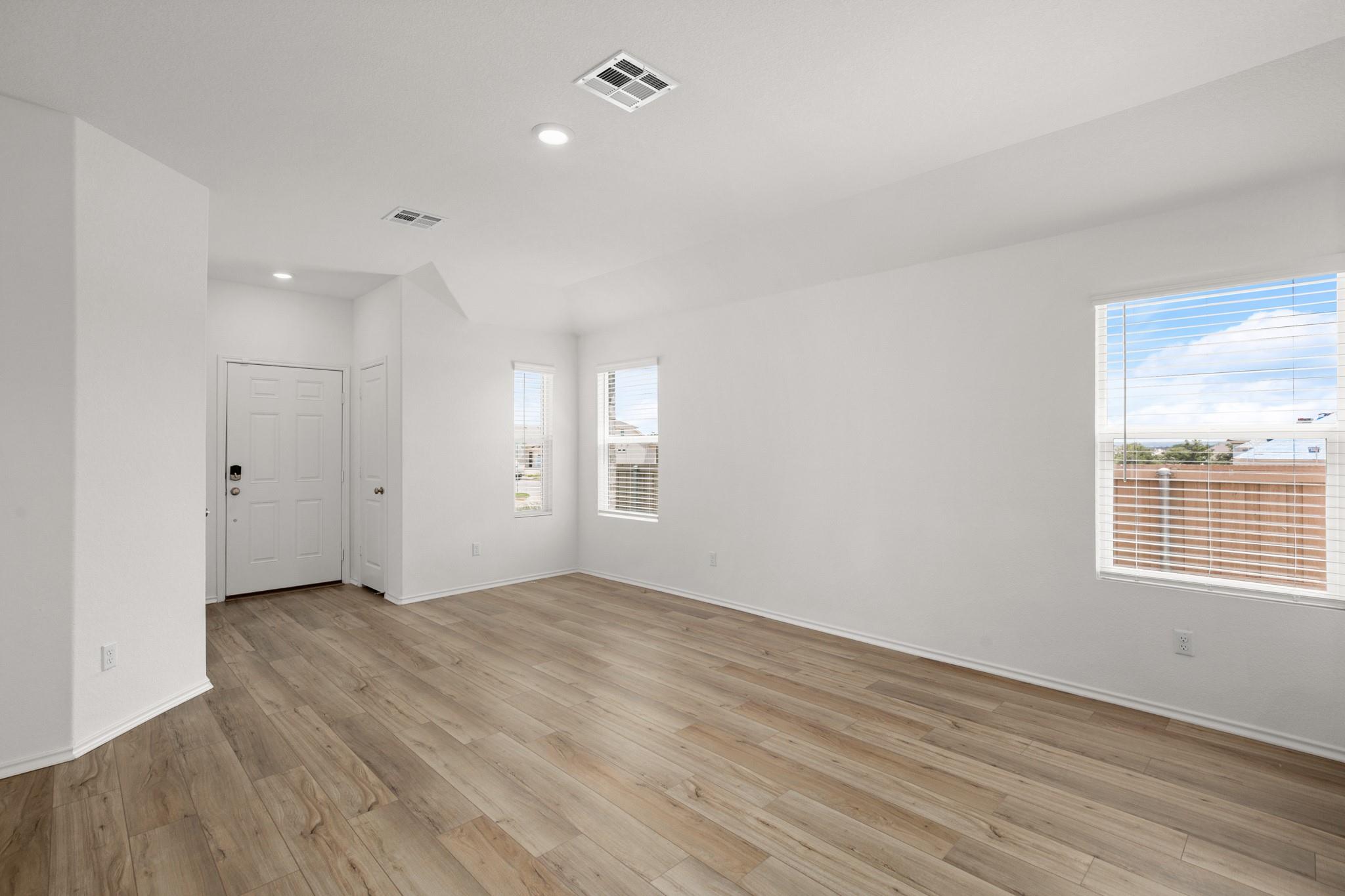 103 Brushy Creek DR — photo 3