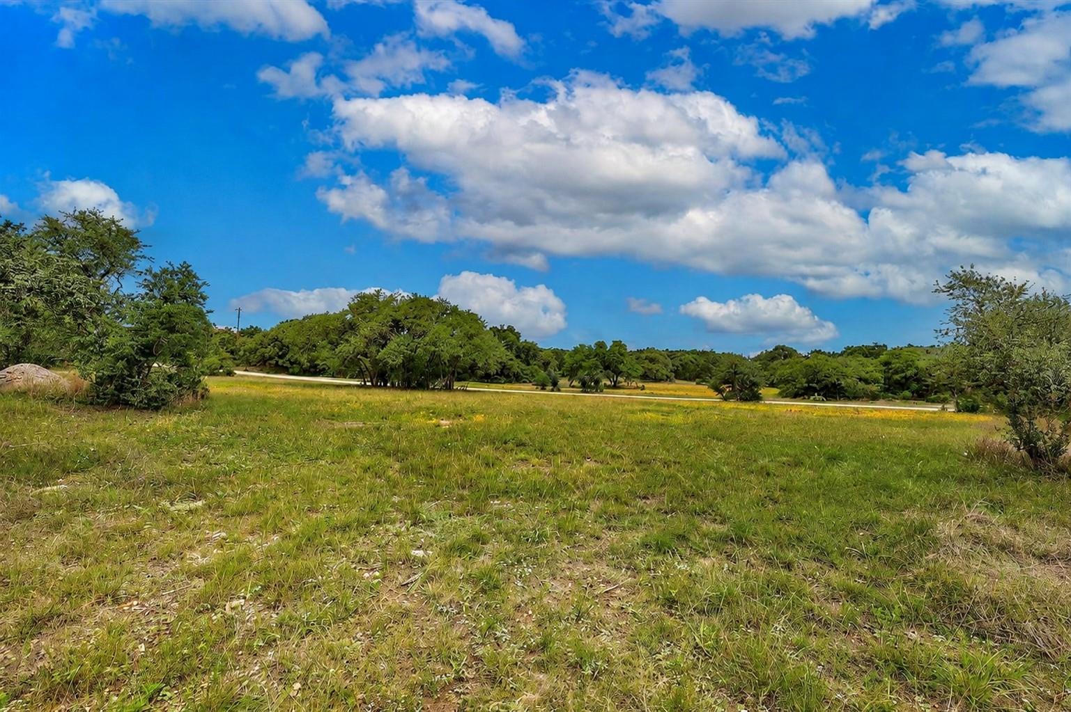 1400 Panther Creek RD — photo 3