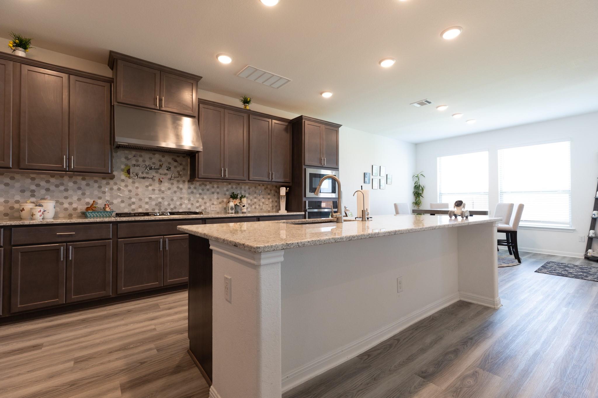 2332 Giona PL — photo 5