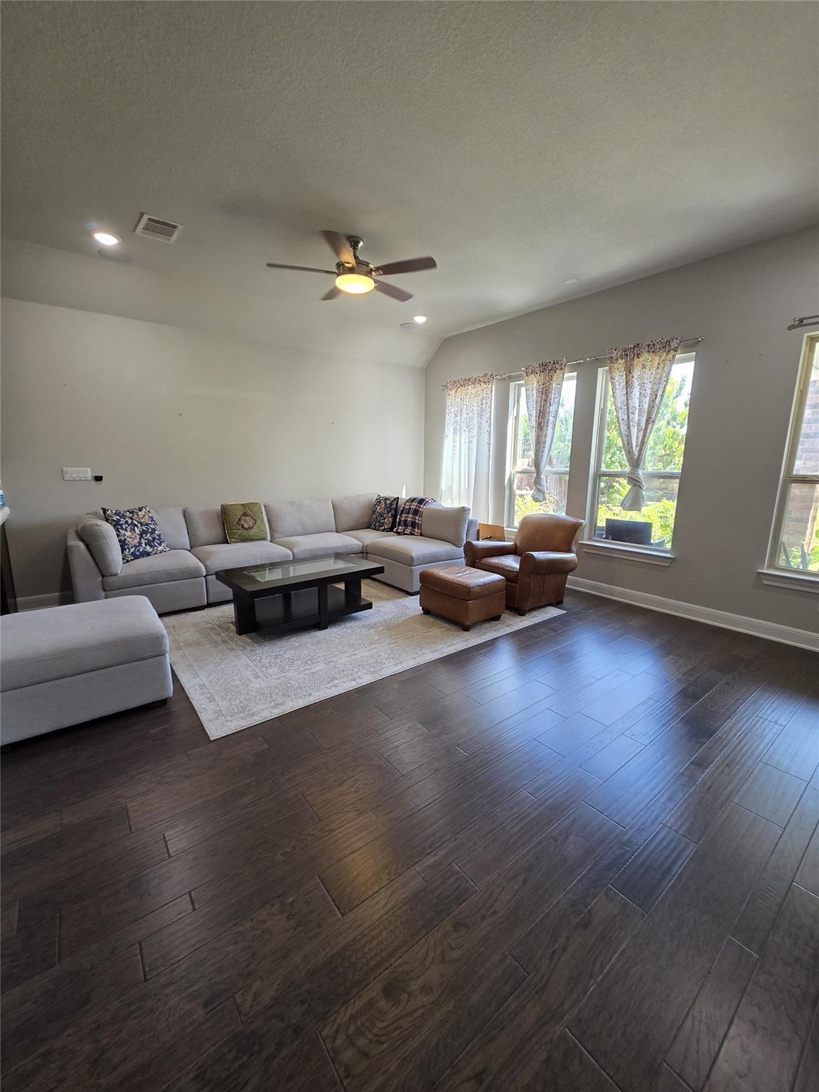 2637 Enza DR — photo 4