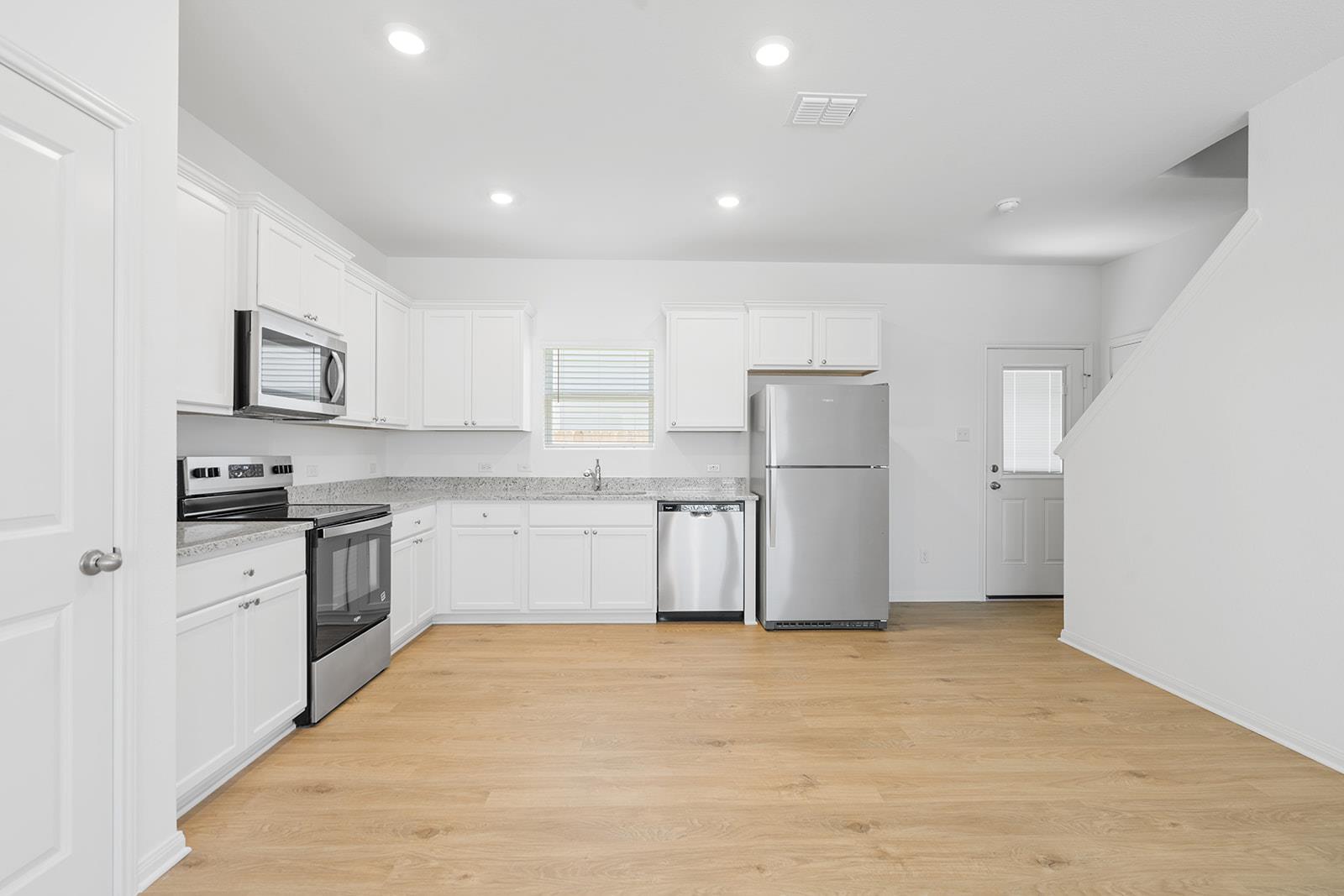 109 Desert Hare DR — photo 3