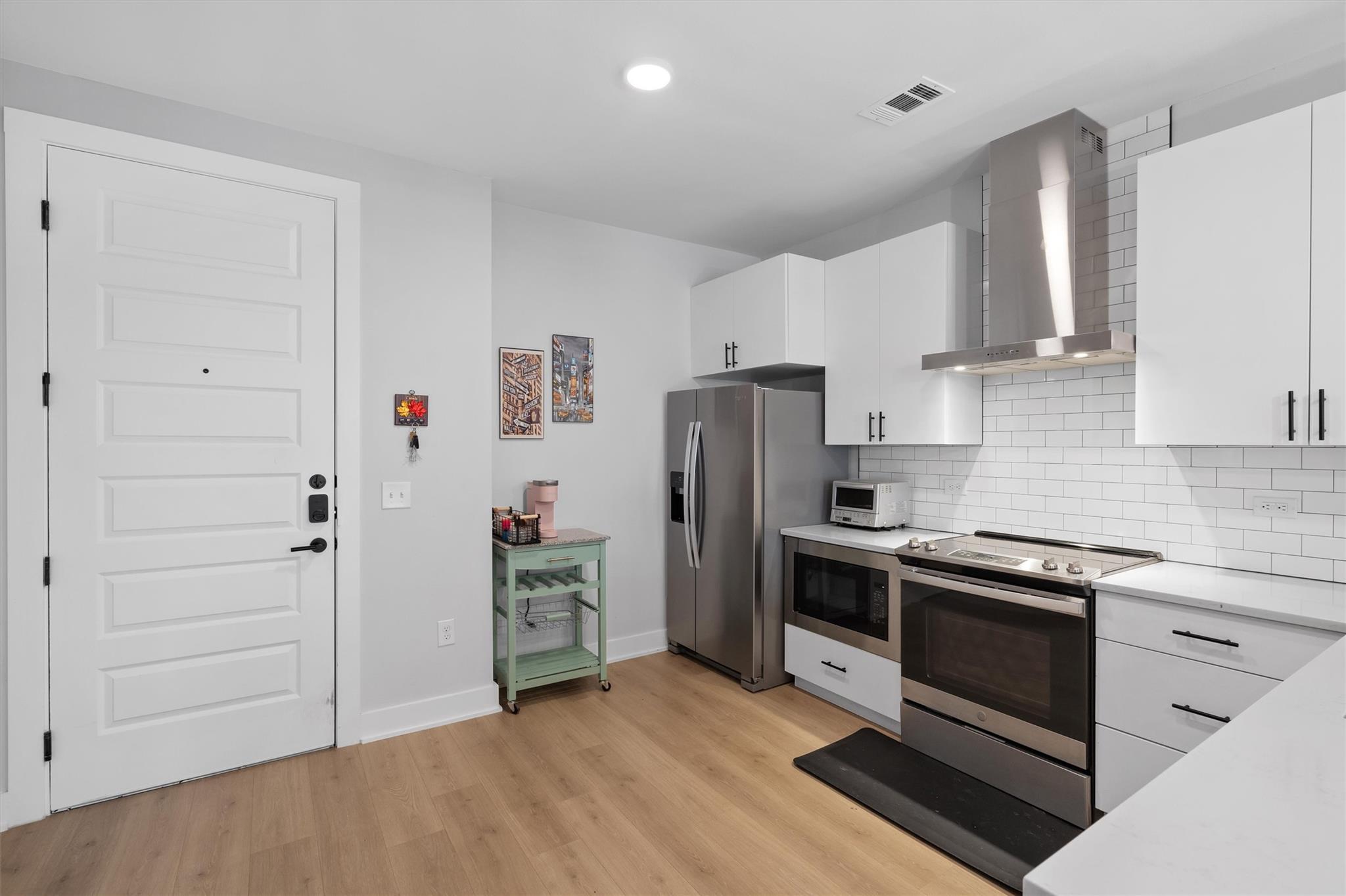 3101 Govalle Ave #210 — photo 3