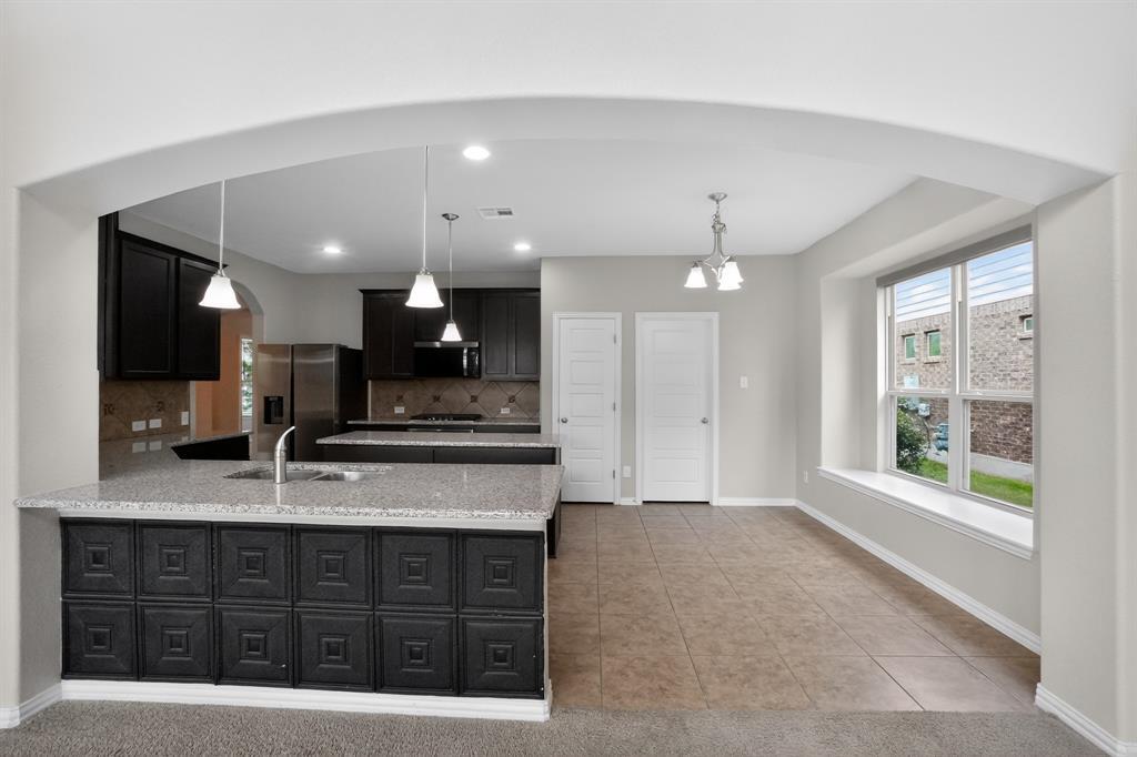 348 Vista Gardens DR — photo 3