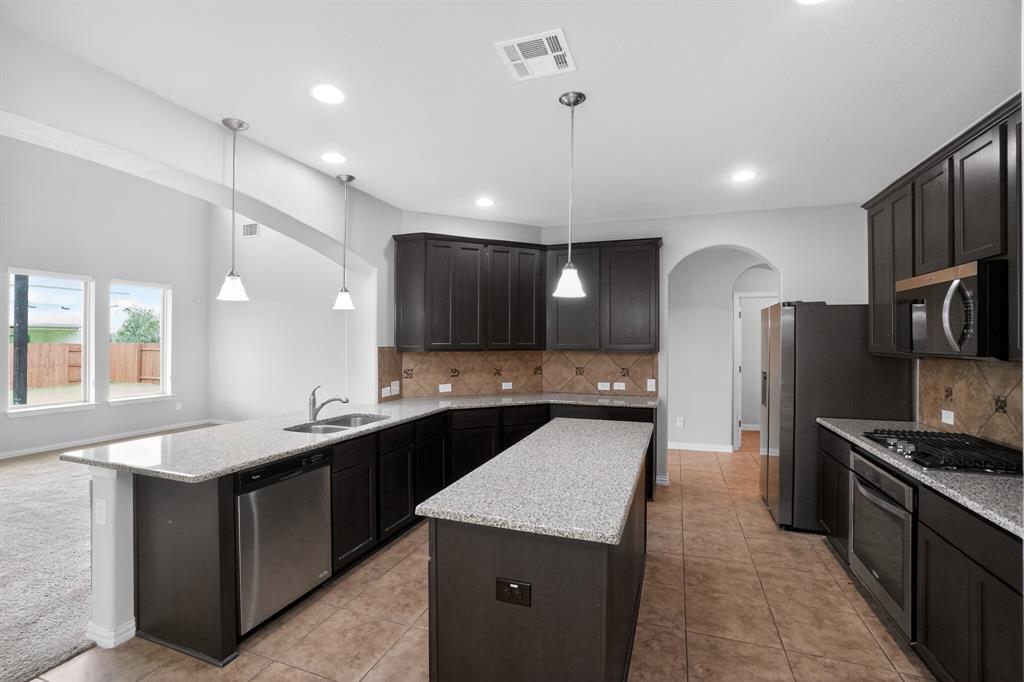 348 Vista Gardens DR — photo 4