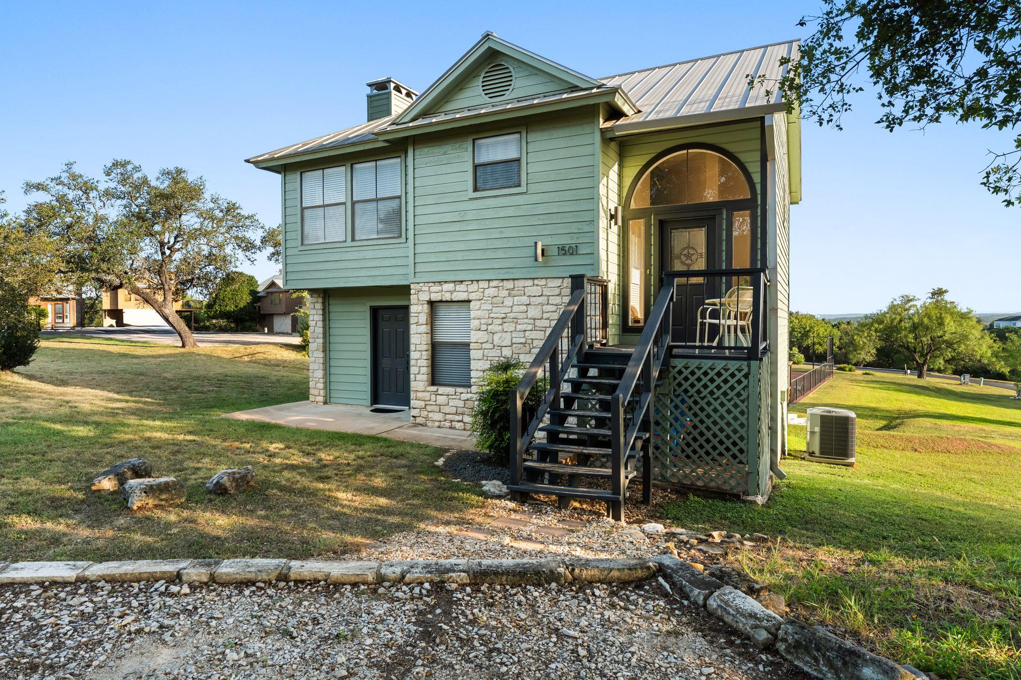 1501 Ridge Harbor DR — photo 3