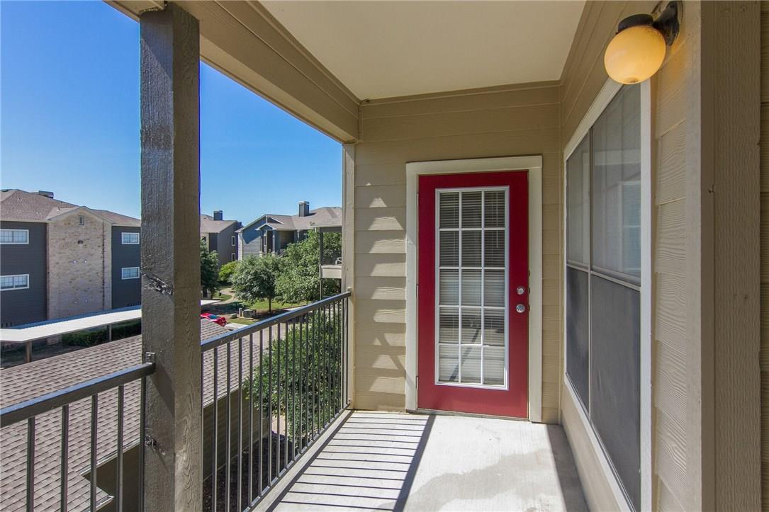 2320 Gracy Farms LN #1131 — photo 4