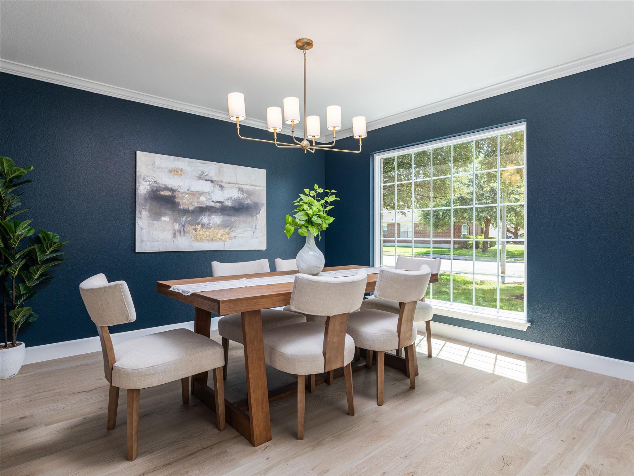 525 Golden Creek DR — photo 4