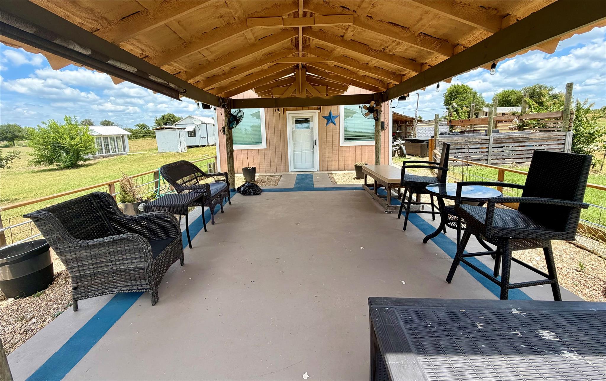 441 Molasses RD
