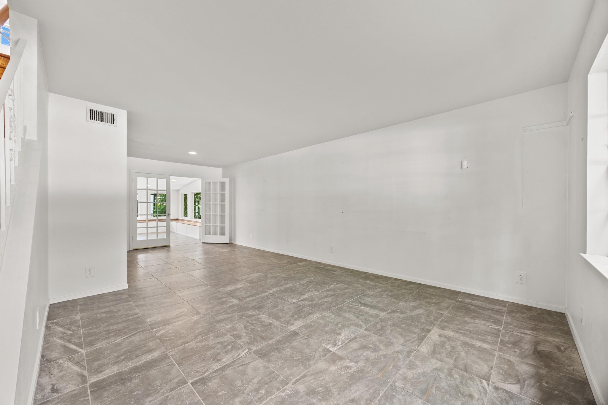 6912 Langston DR — photo 4
