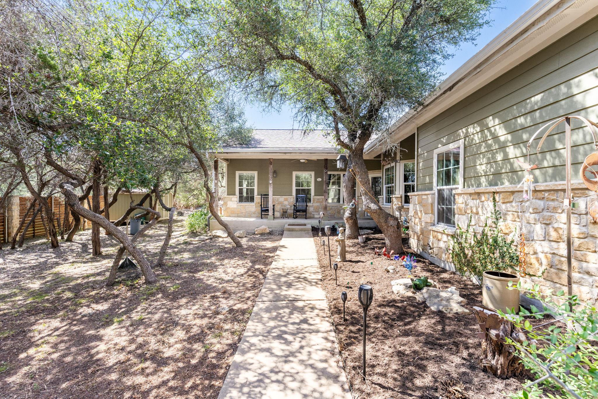 204 Deer Creek CIR — photo 4