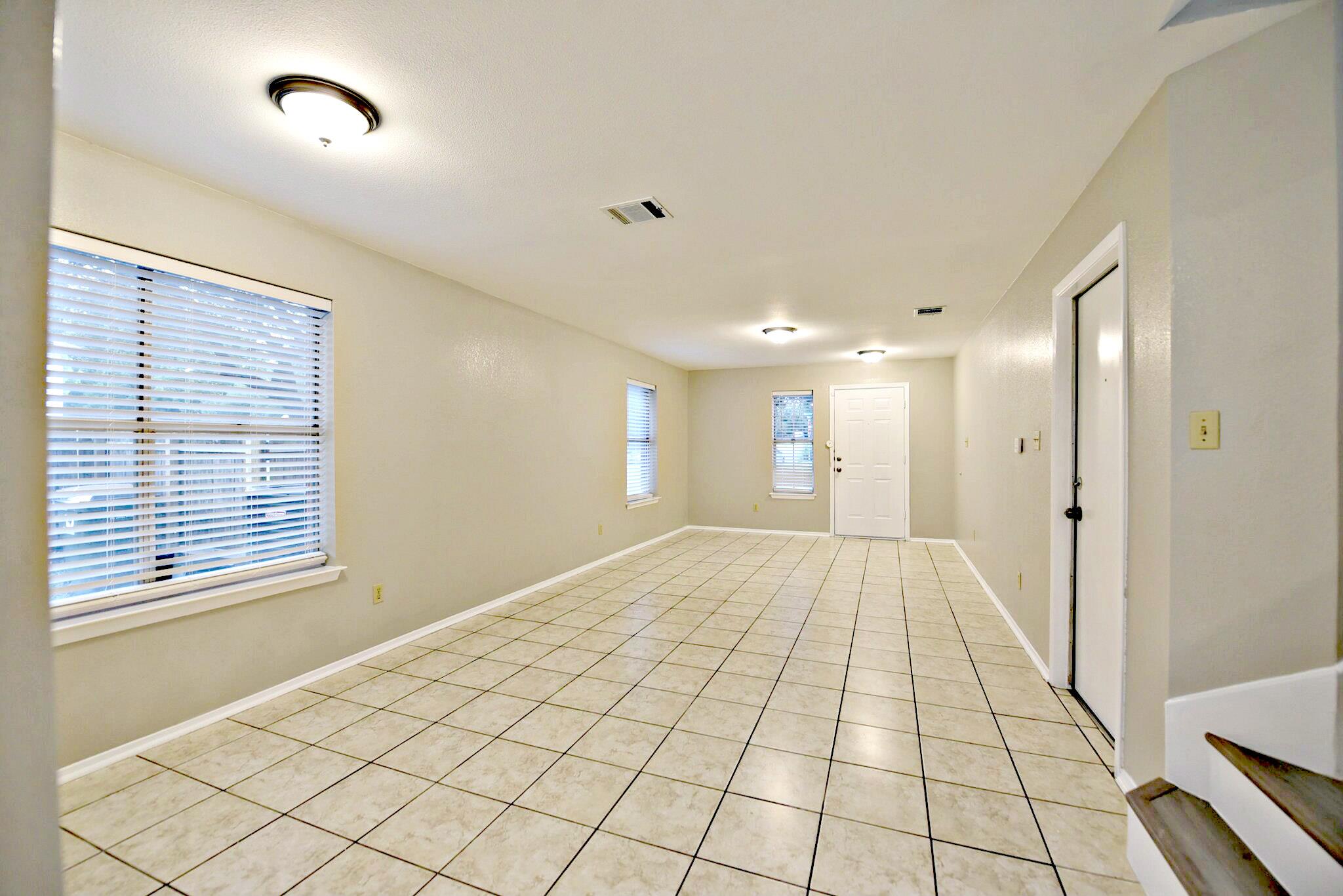 12801 Margit DR — photo 4