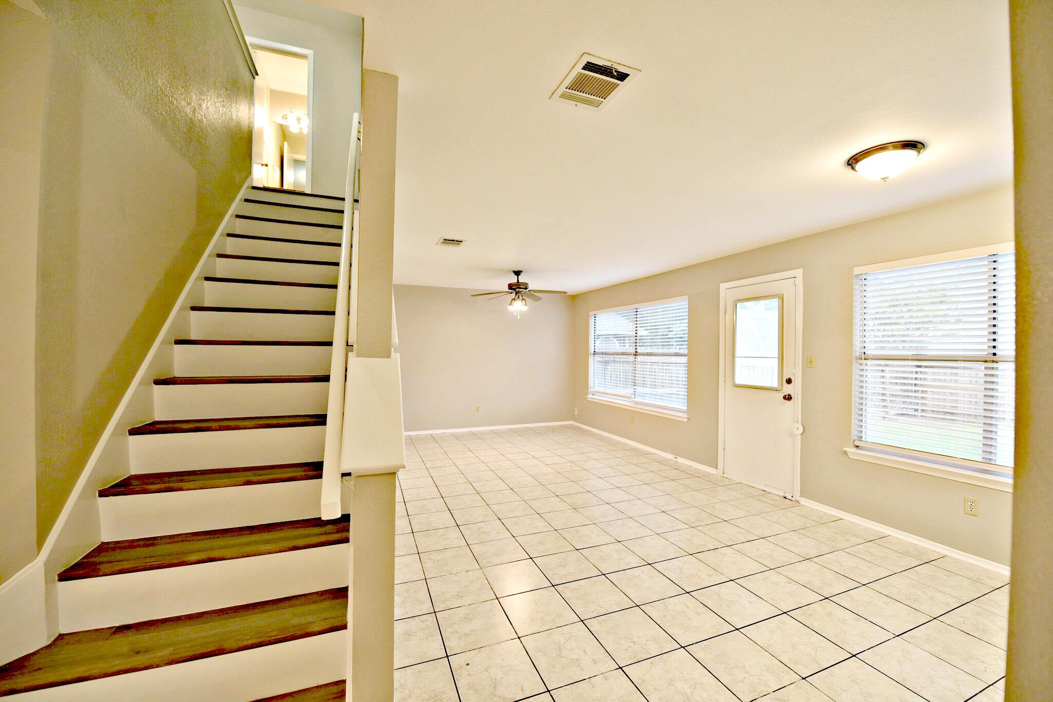 12801 Margit DR — photo 5