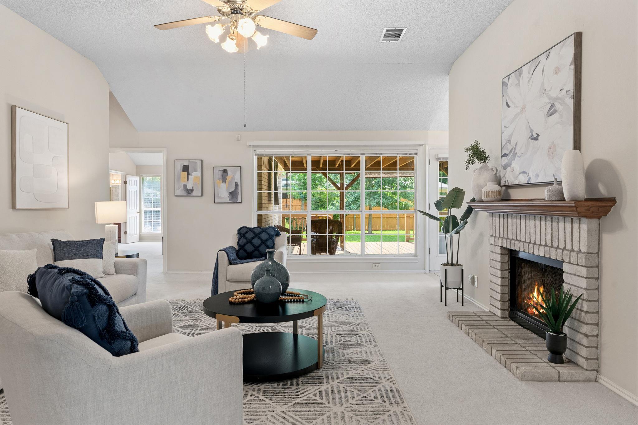 303 Sycamore DR — photo 4