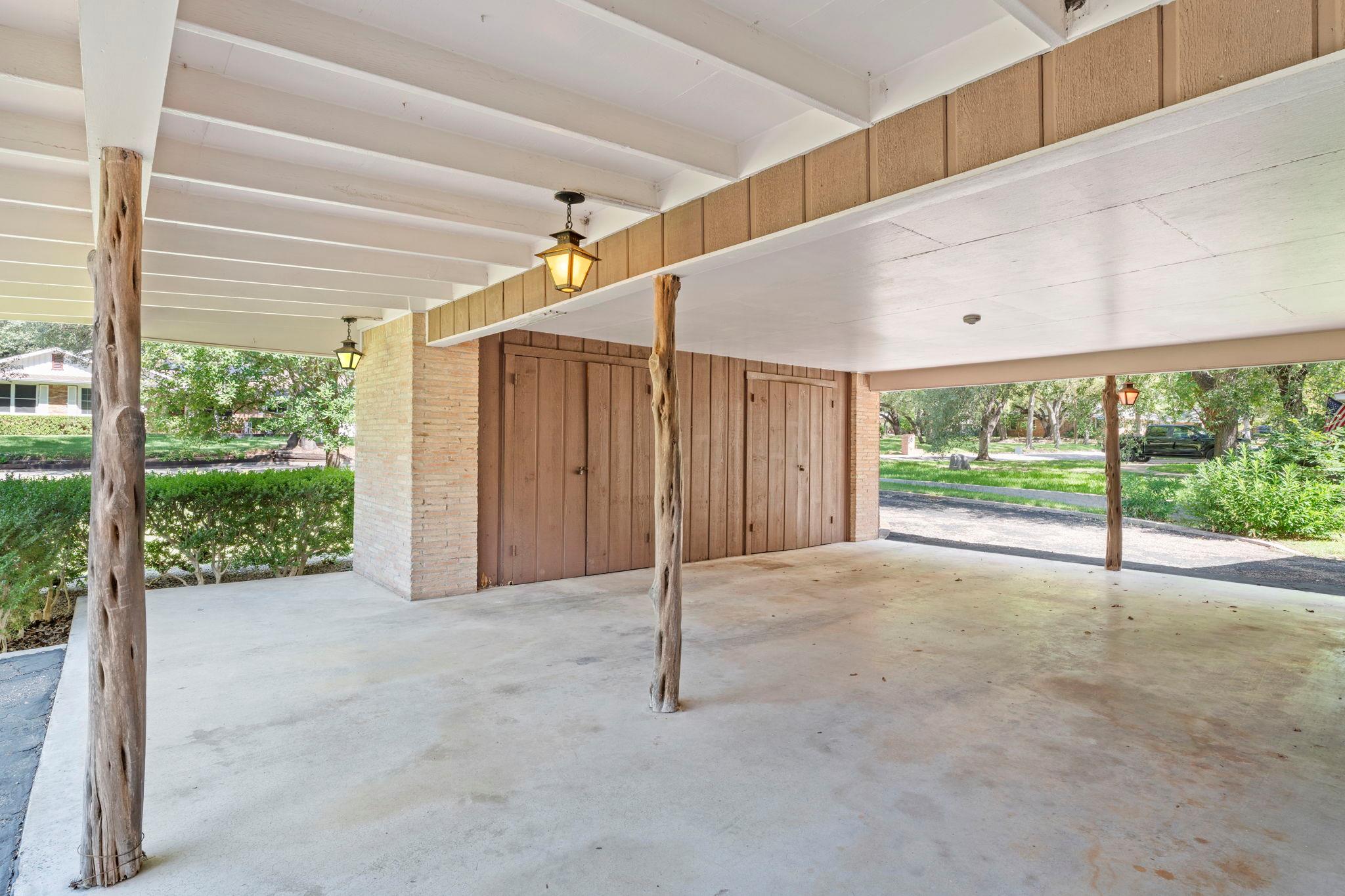 3101 El Camino DR — photo 3