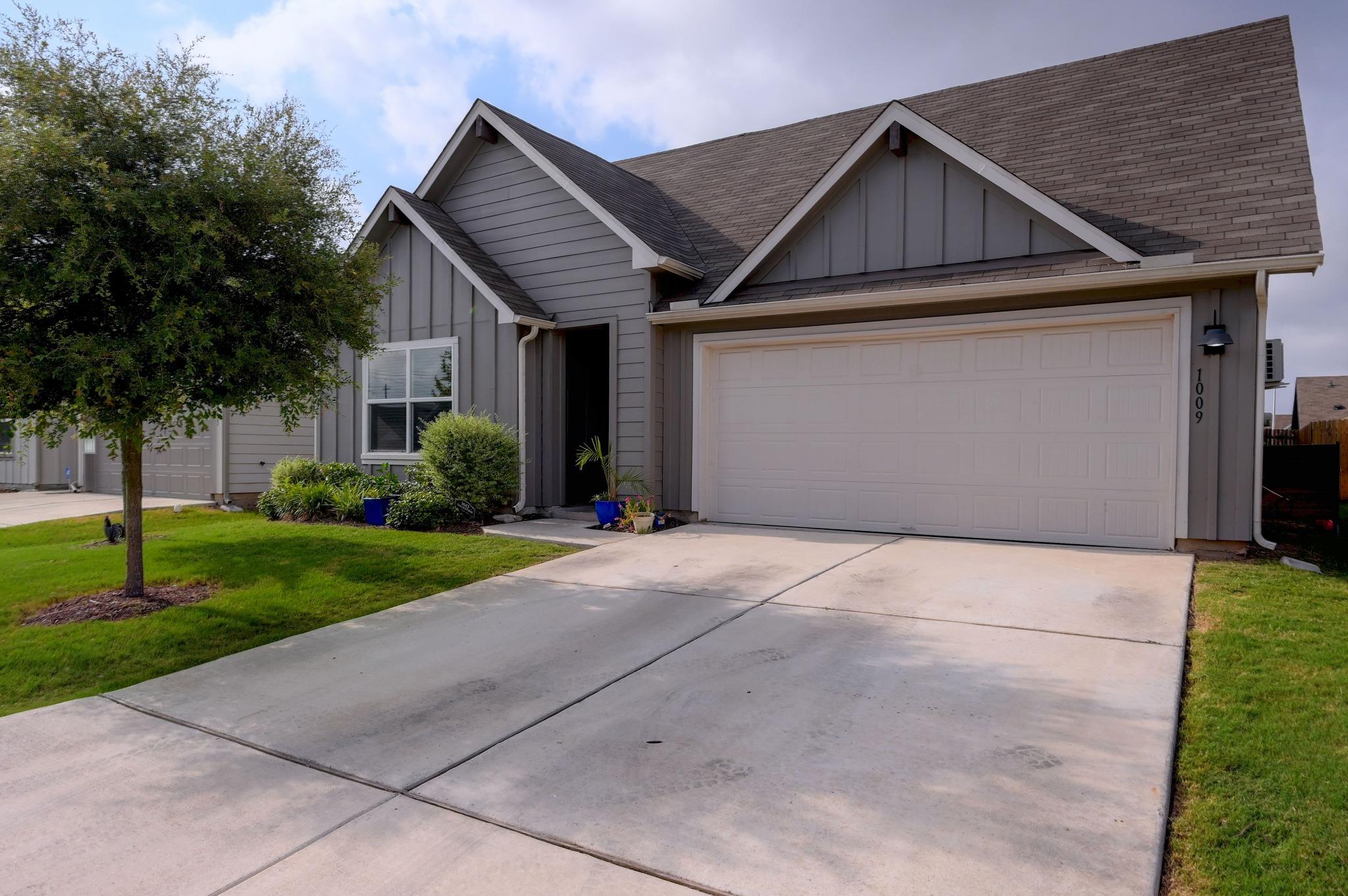 1009 Marvin WAY — photo 3