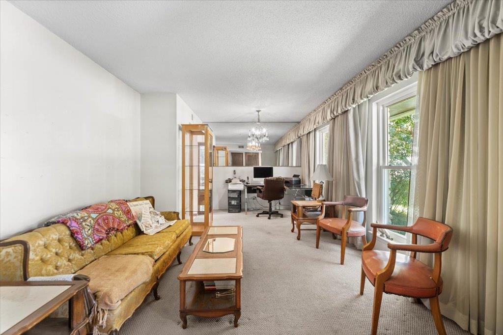 7108 Meadowood DR — photo 4