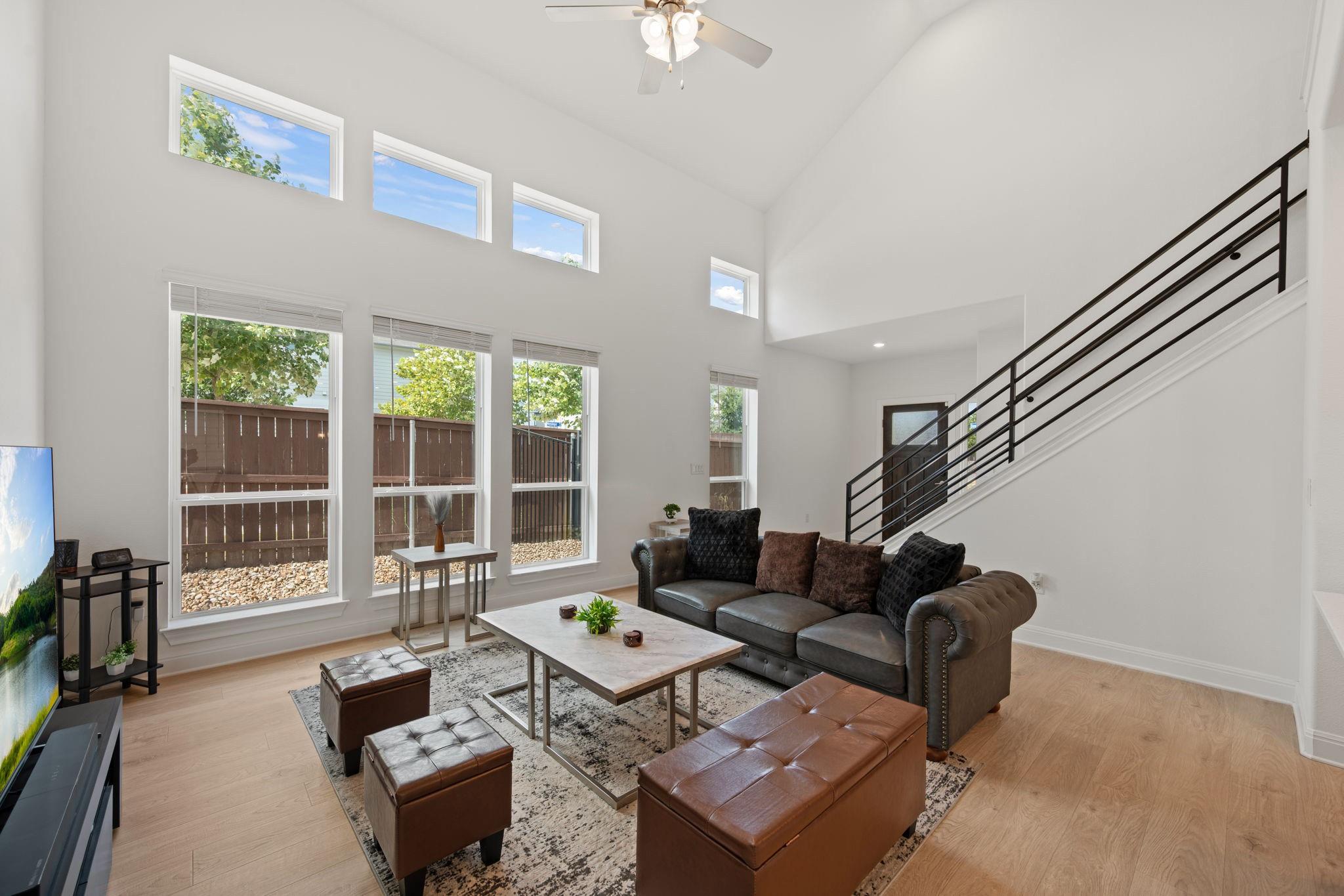 9900 Dawn Pearl DR — photo 5