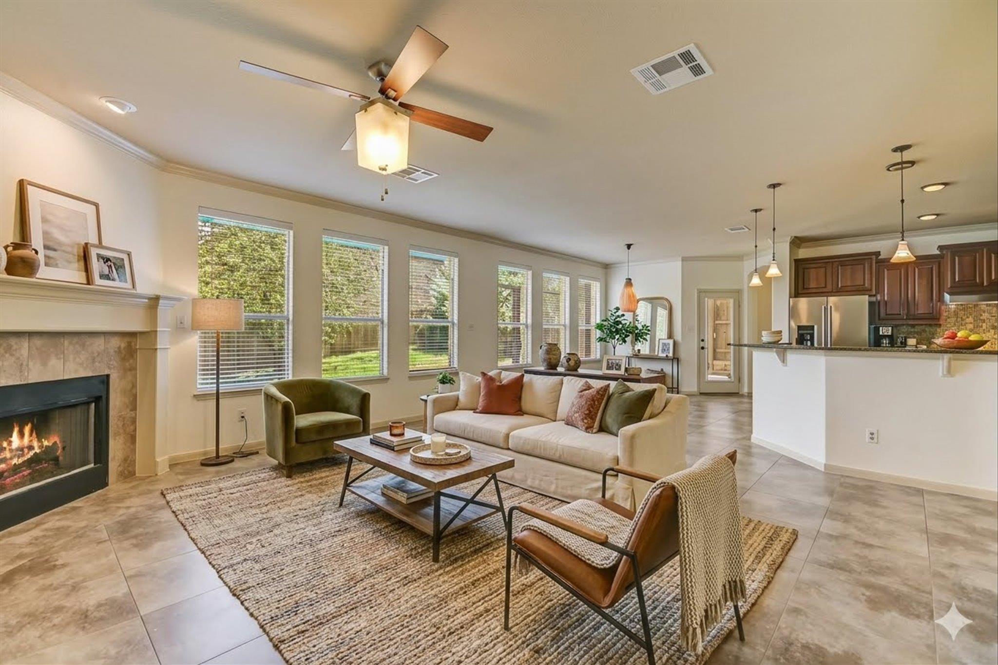 109 CHOKE CANYON LN — photo 4