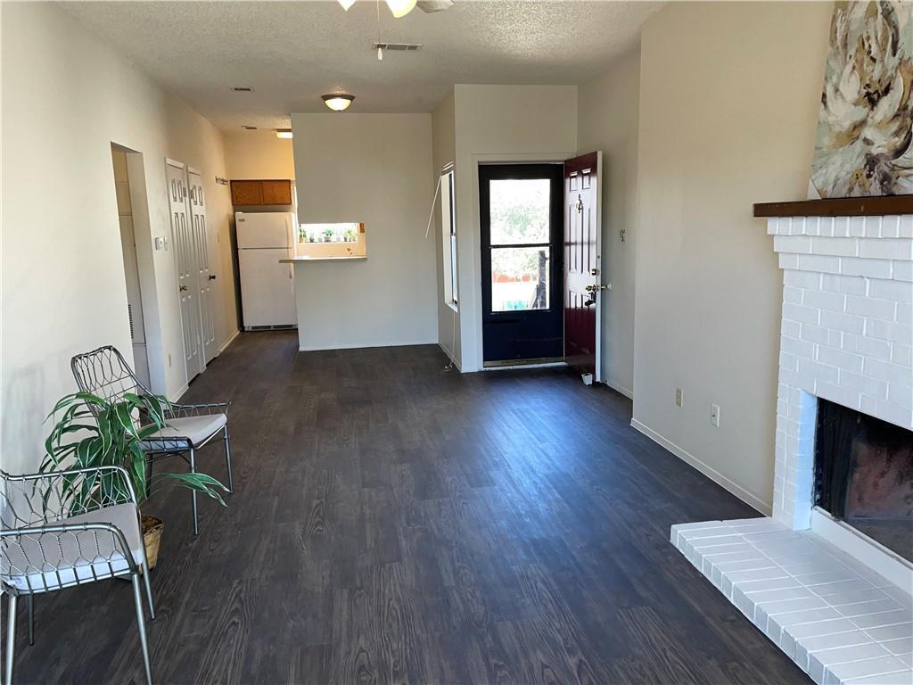 2415 Slaughter LN #D — photo 3