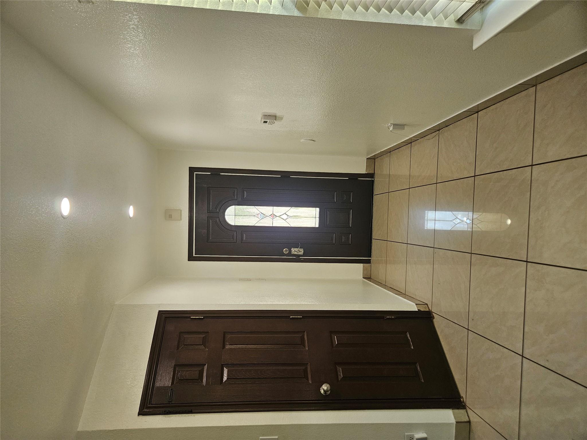 230 Rinehardt ST — photo 5