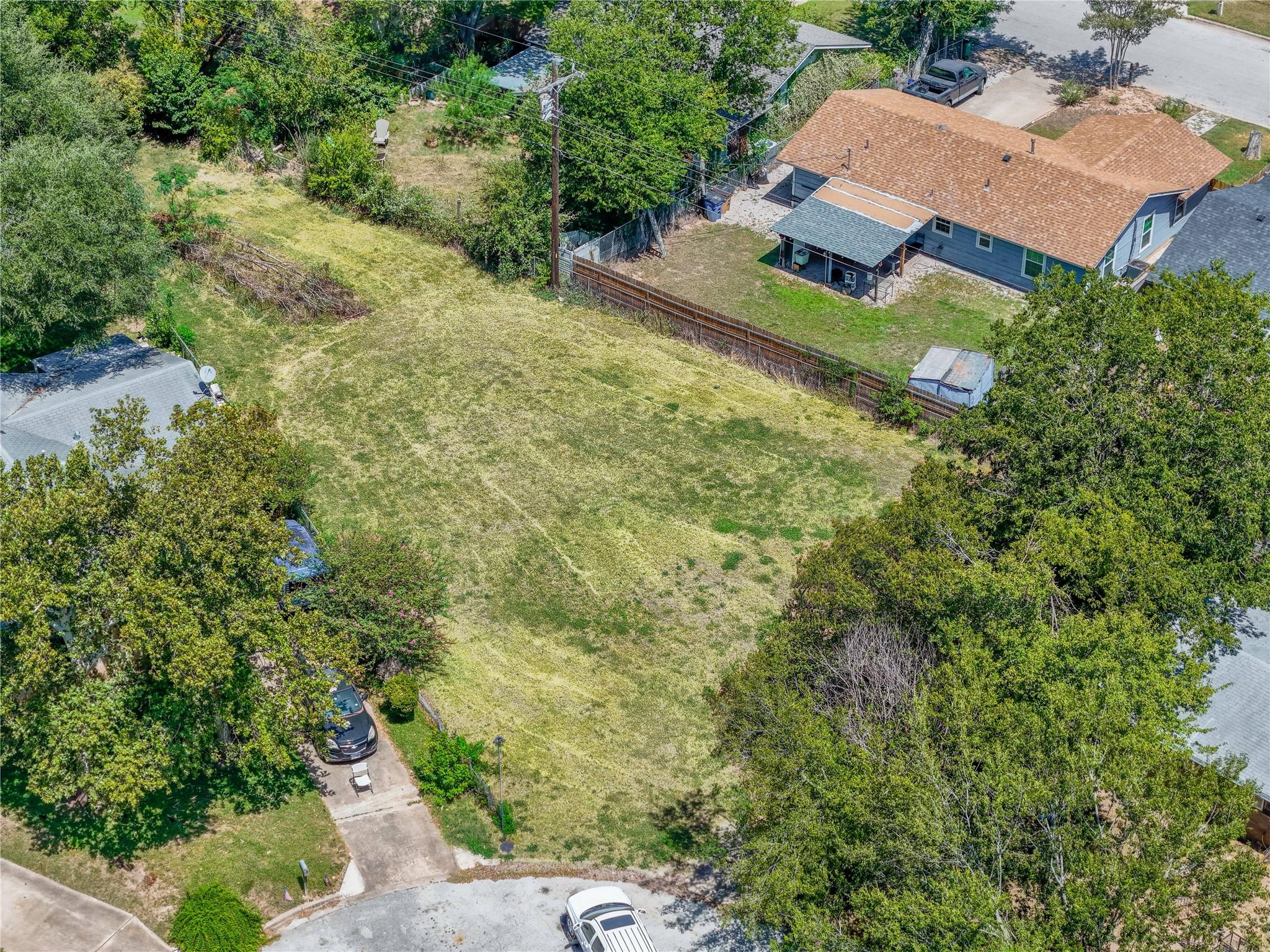 6200 Stiles CV — photo 5