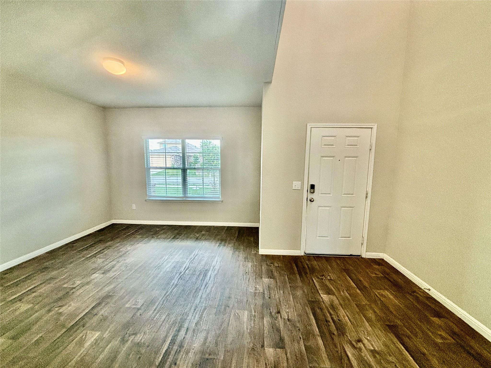 1905 Alamo Heights Ave — photo 4