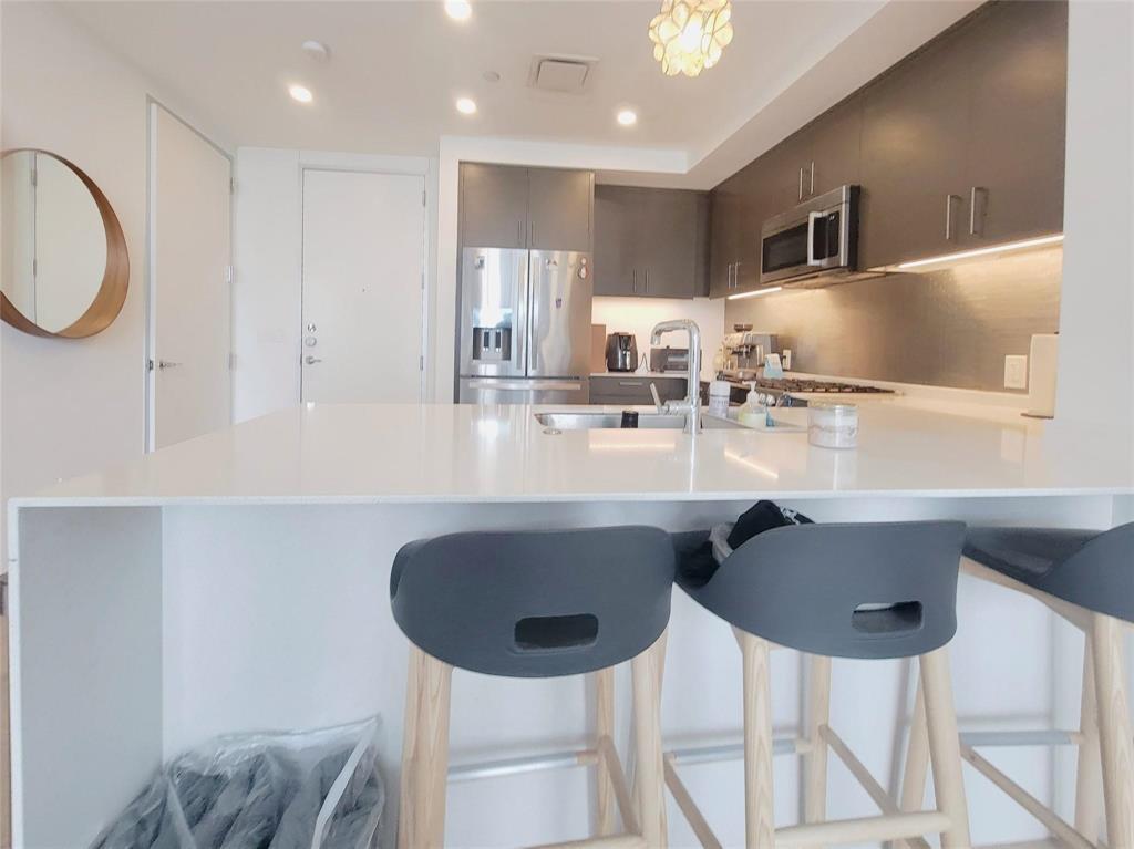 301 West Ave #1203 — photo 4