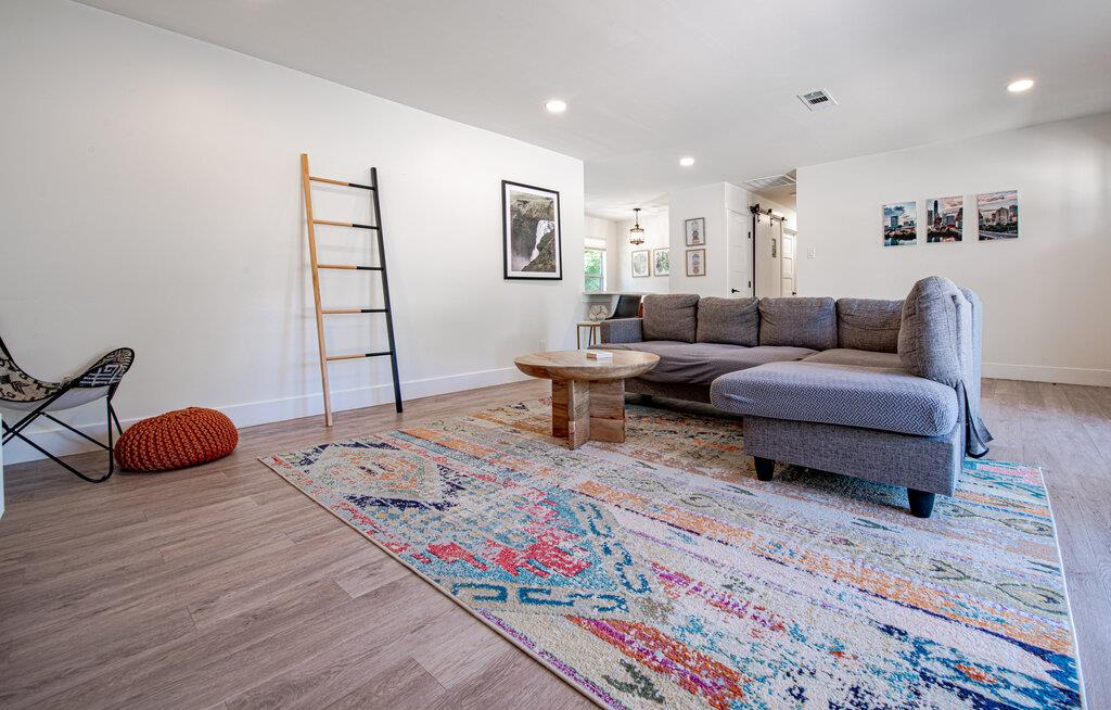 122 Havana ST — photo 5