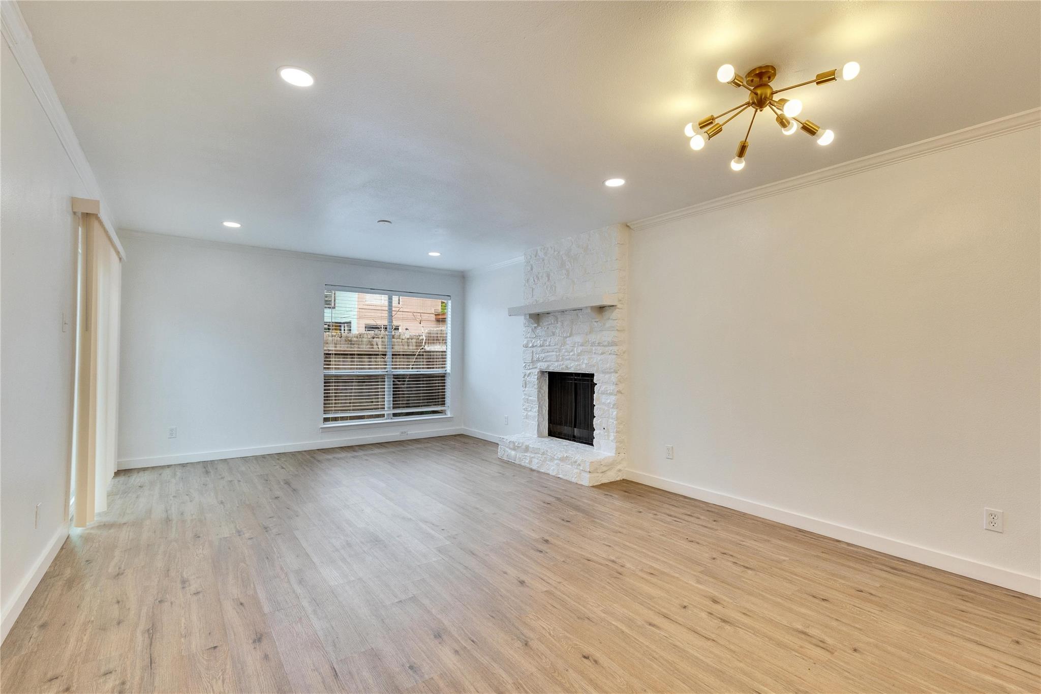 6910 Lovely LN — photo 4