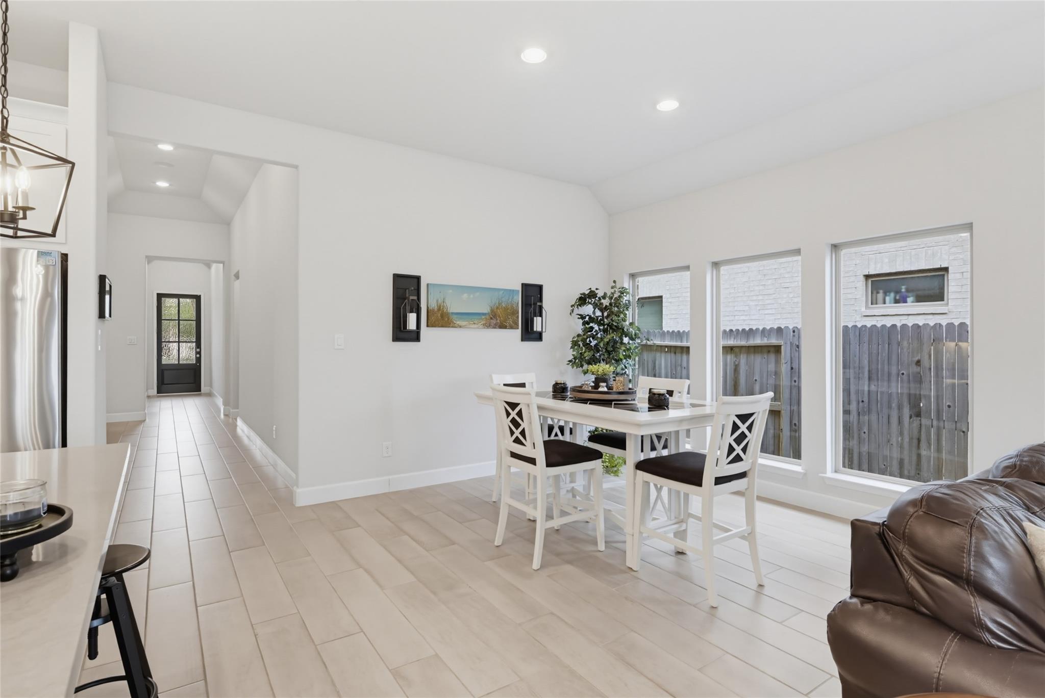 719 ARROYO DORADO — photo 3