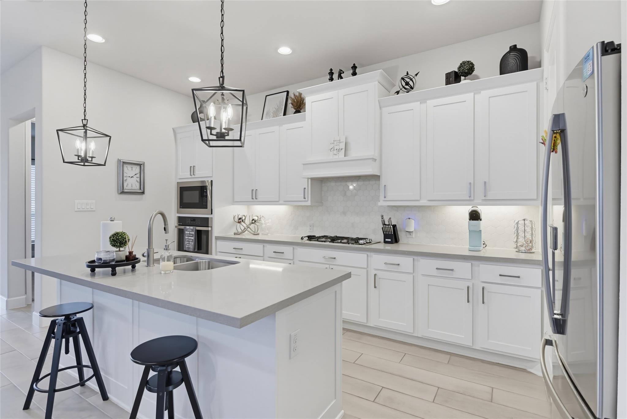 719 ARROYO DORADO — photo 4