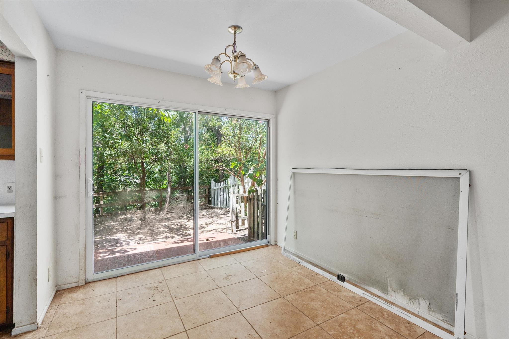 5400 Salem Walk DR — photo 5