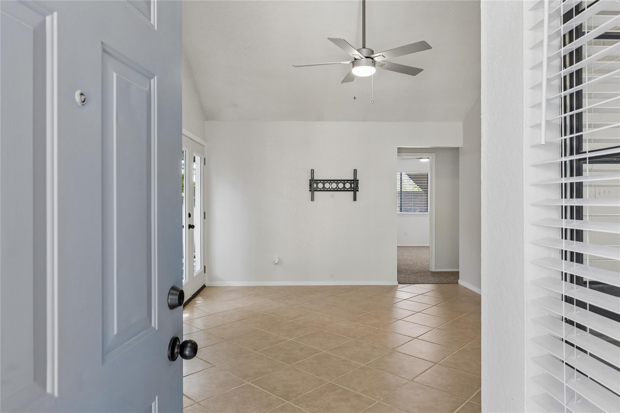14423 Robert I Walker BLVD — photo 4