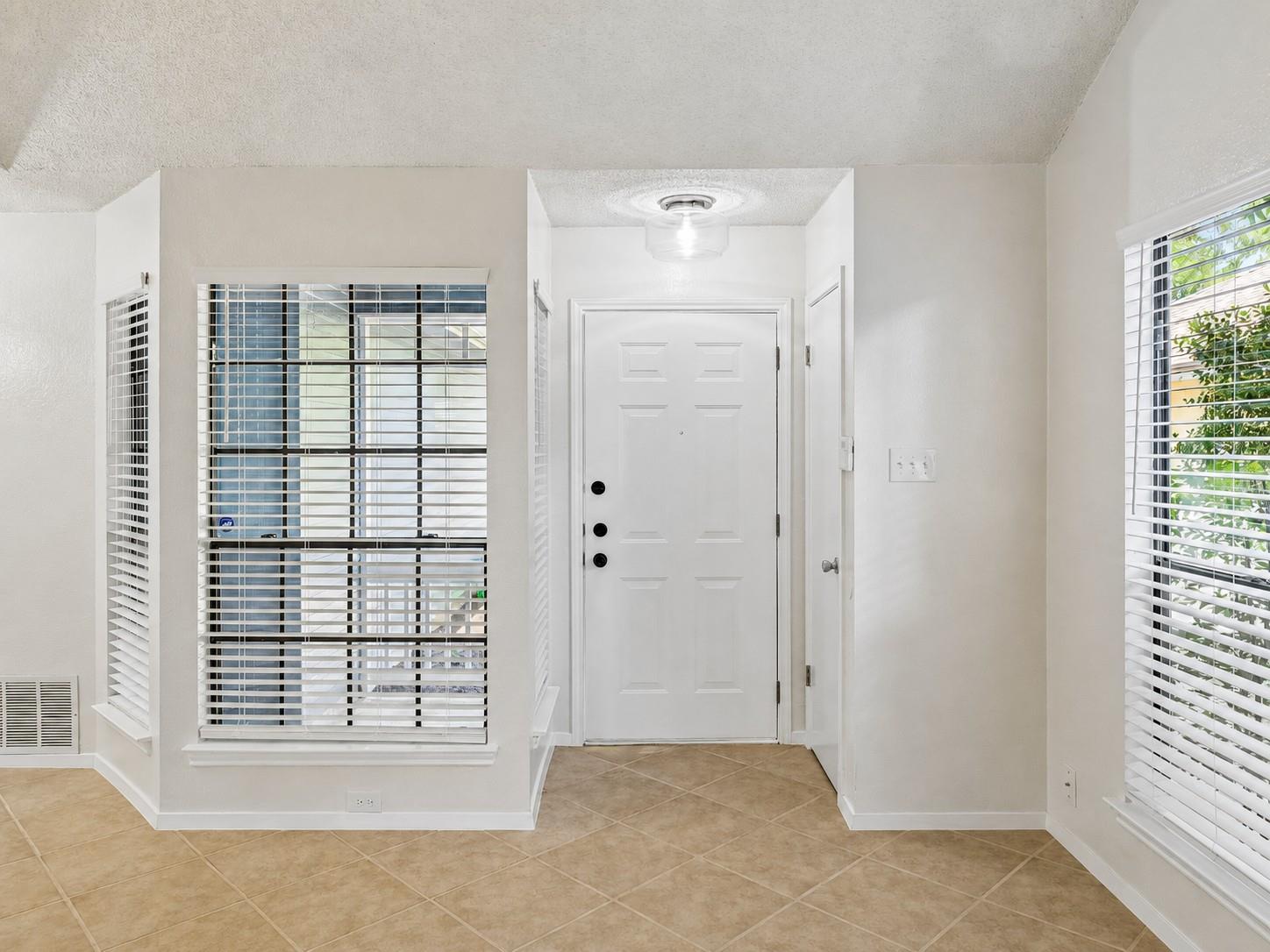 14423 Robert I Walker BLVD — photo 5