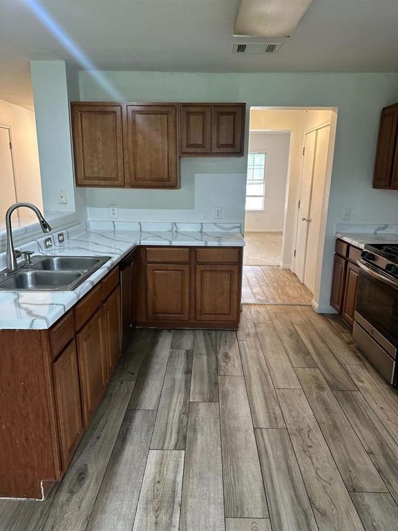 18312 Crestwind LN — photo 5