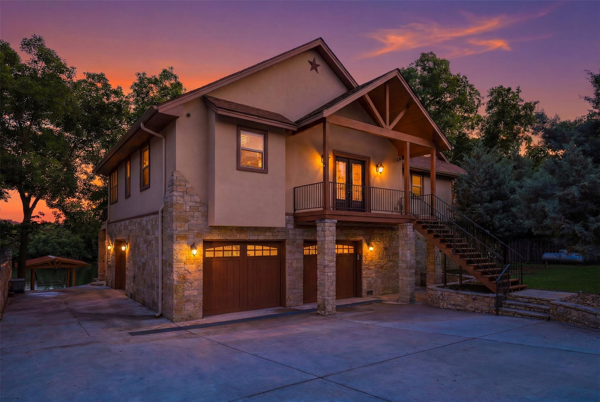 1200 Long Mountain DR