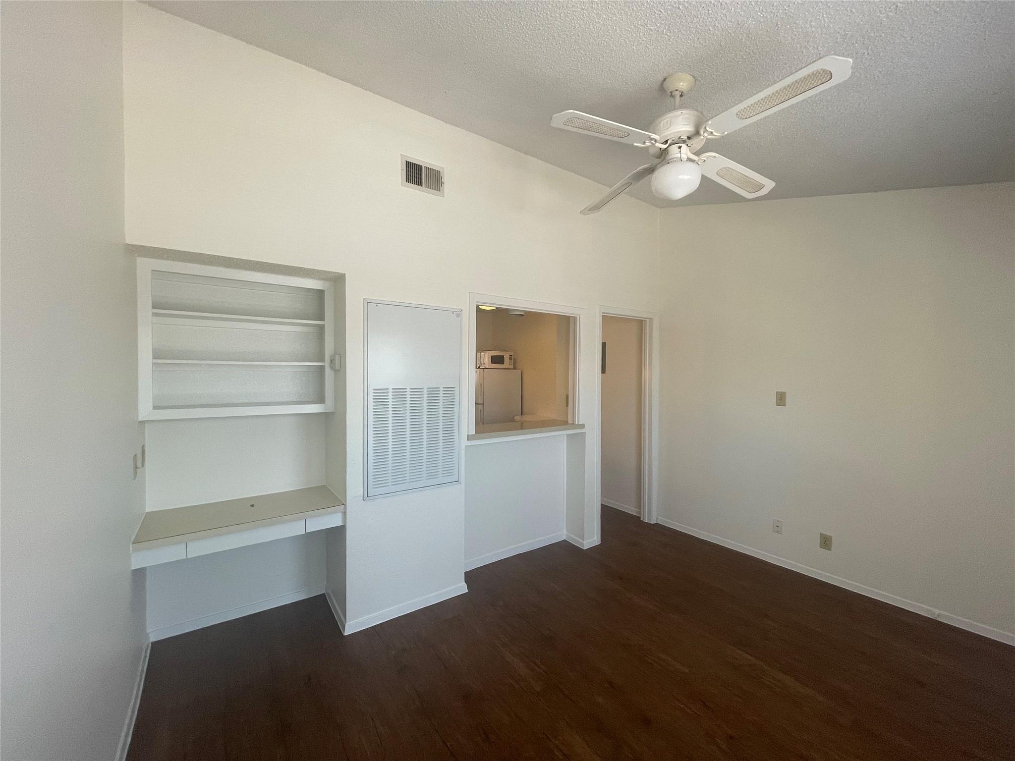 3000 Guadalupe ST #315 — photo 4